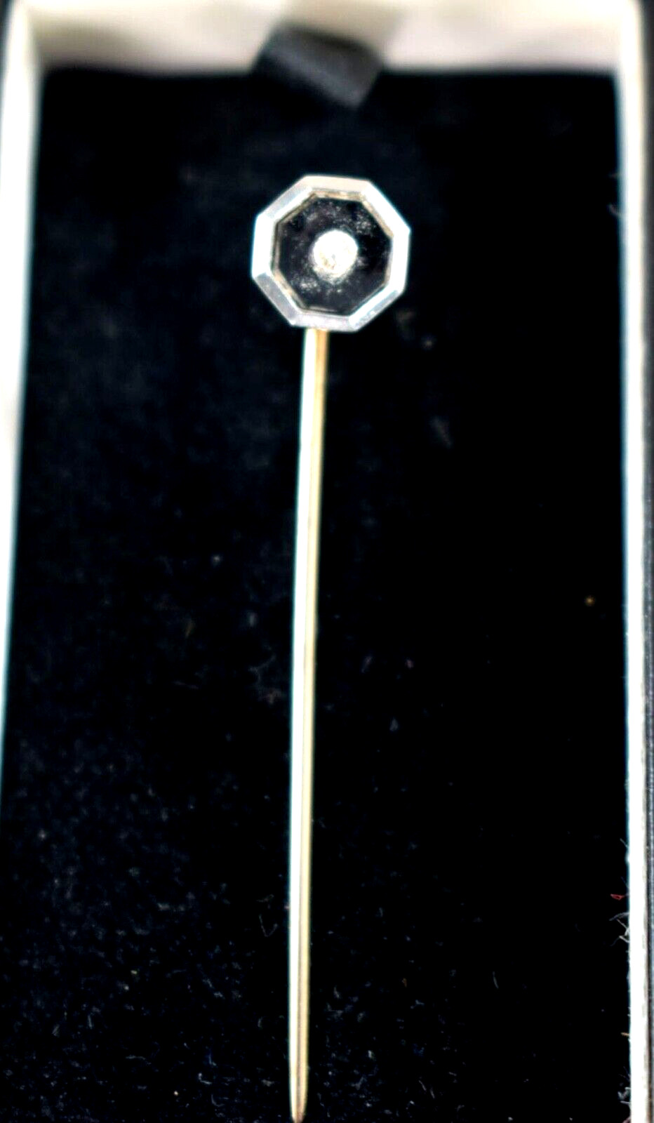 ANTIQUE ART DECO OCTAGONAL ONYX and DIAMOND GOLD STICK PIN c1920